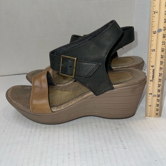 Naot Women's Sandals Size 10(41) Black & Brown Leather Wedge Strappy Platform - Picture 9 of 10